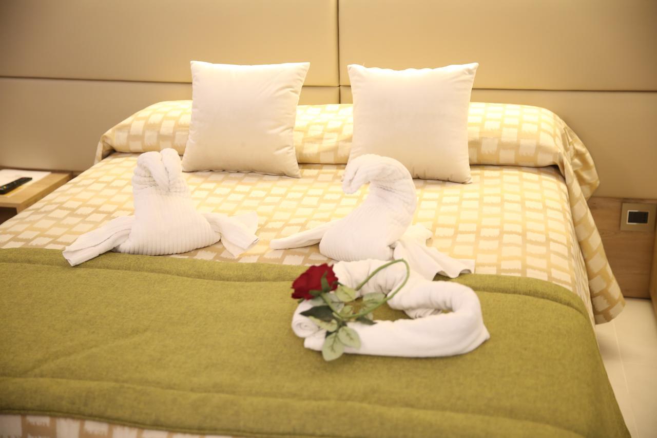 Relais Piazza Del Plebiscito B&B Napoli Ngoại thất bức ảnh