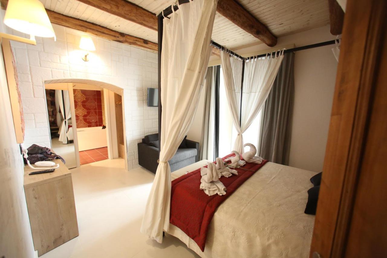 Relais Piazza Del Plebiscito B&B Napoli Ngoại thất bức ảnh